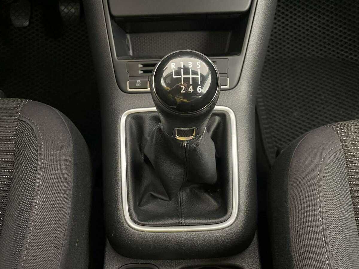 Б/У Фольксваген Тигуан 2014 года. Фото: #10