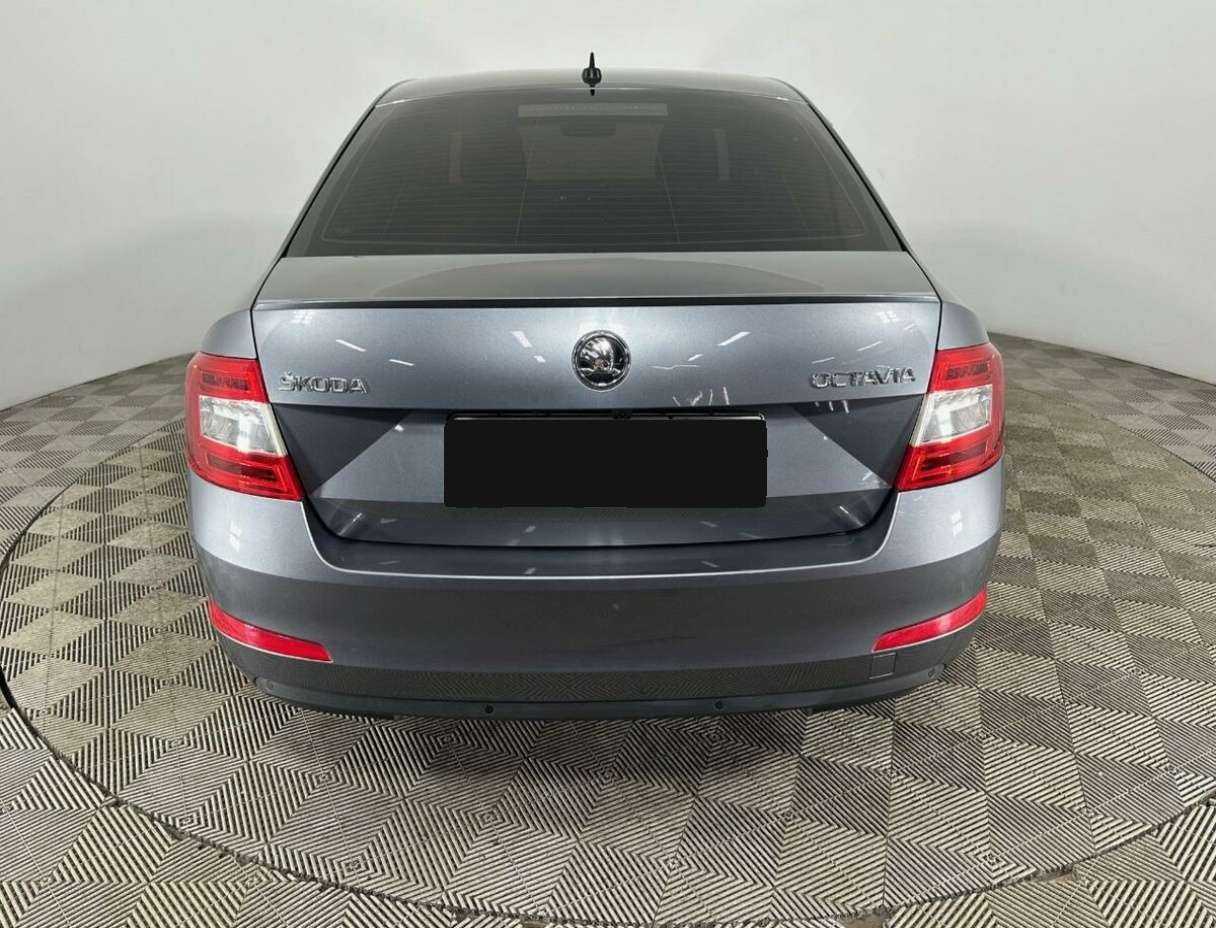 Б/У Шкода Октавия 2016 года. Фото: #2