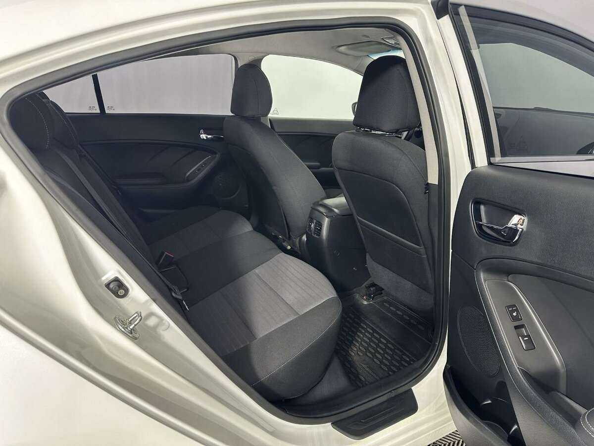 Б/У Киа Церато 2018 года. Фото: #15