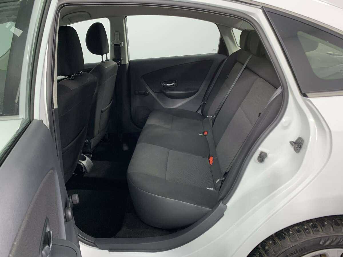 Б/У Ниссан Альмера 2018 года. Фото: #8