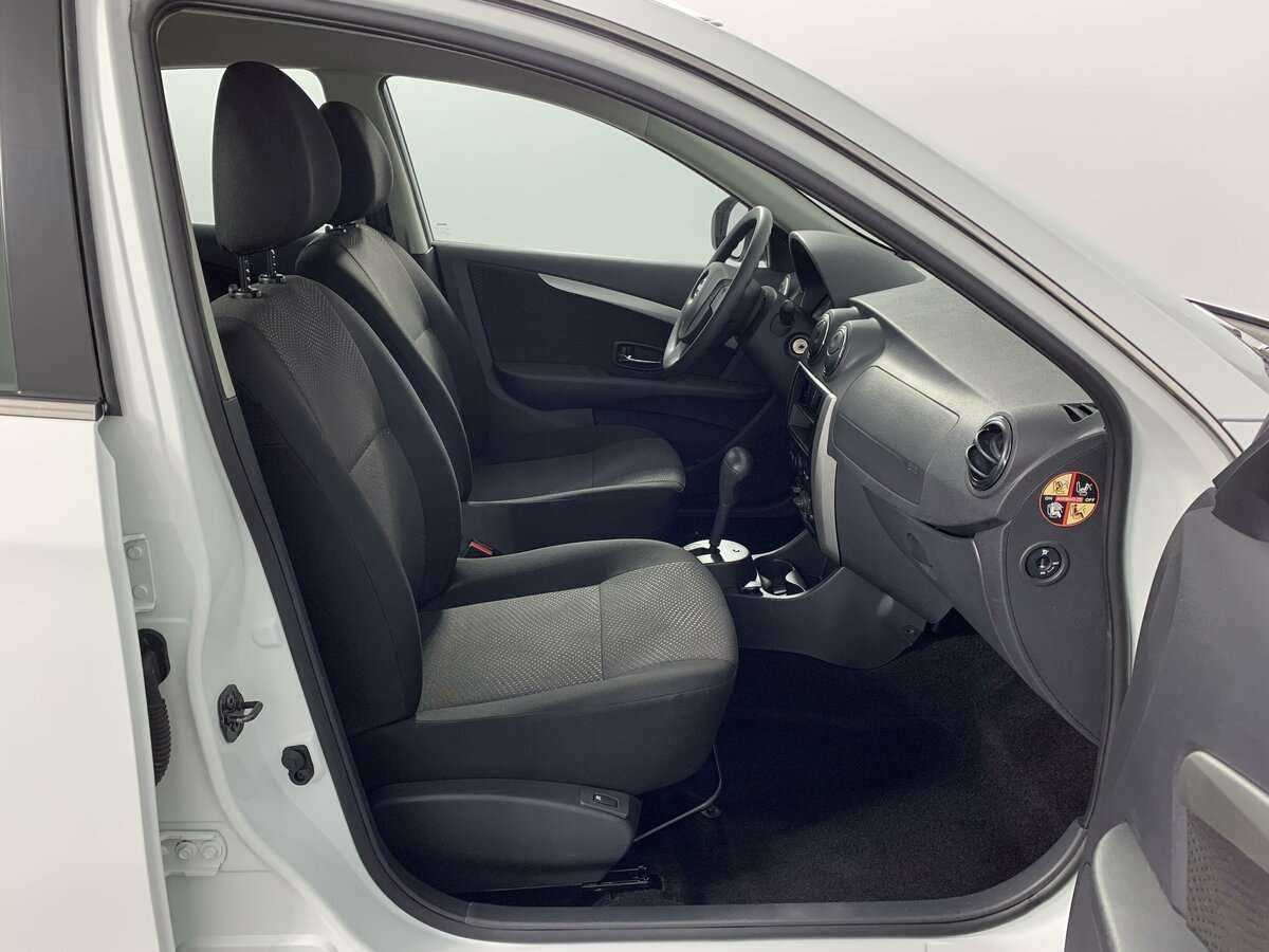 Б/У Ниссан Альмера 2018 года. Фото: #13