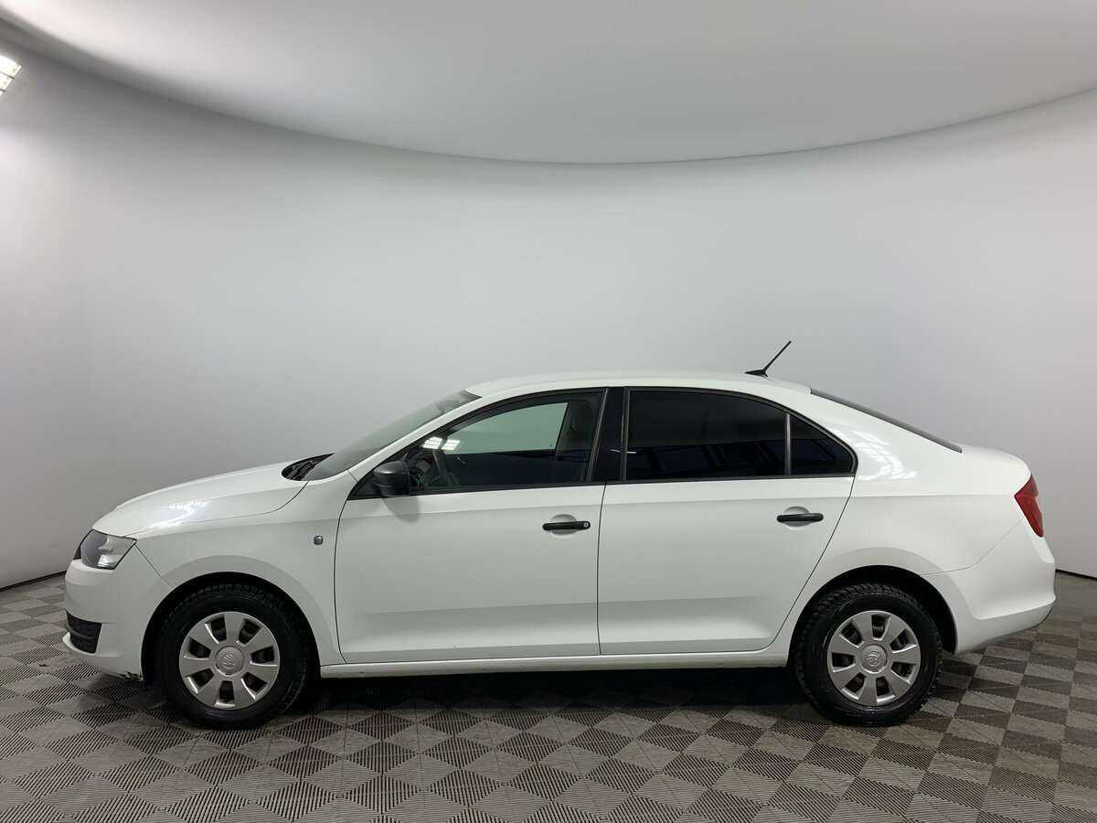 Б/У Шкода Рапид 2017 года. Фото: #7