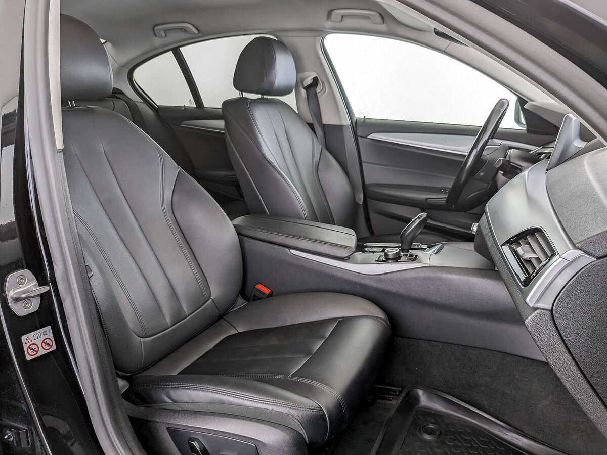 BMW 5 серии 2018 года с пробегом. Фото: #18