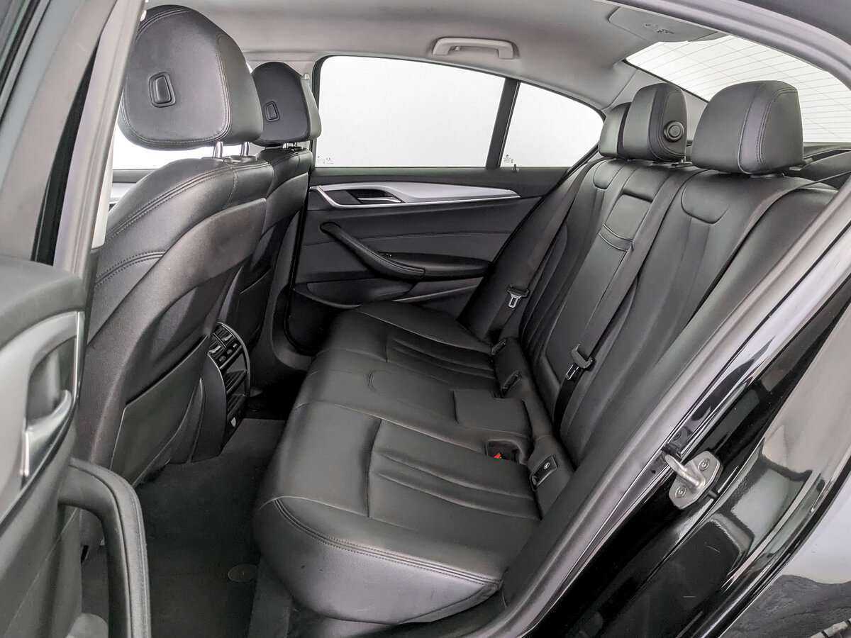 BMW 5 серии 2018 года с пробегом. Фото: #9