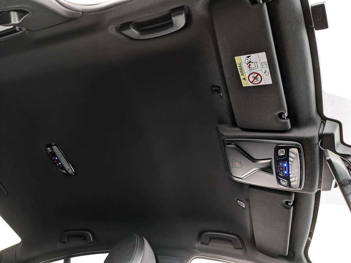 BMW 5 серии 2017 года с пробегом. Фото: #17