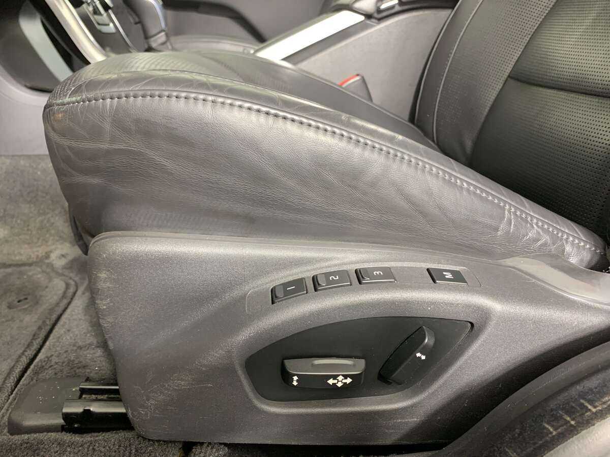 Б/У Вольво С80 2014 года. Фото: #13