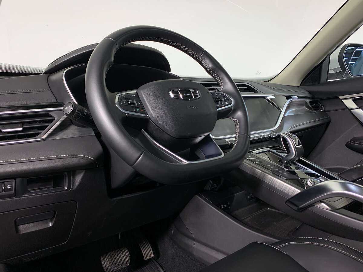 Geely Atlas Pro 2022 года с пробегом. Фото: #8
