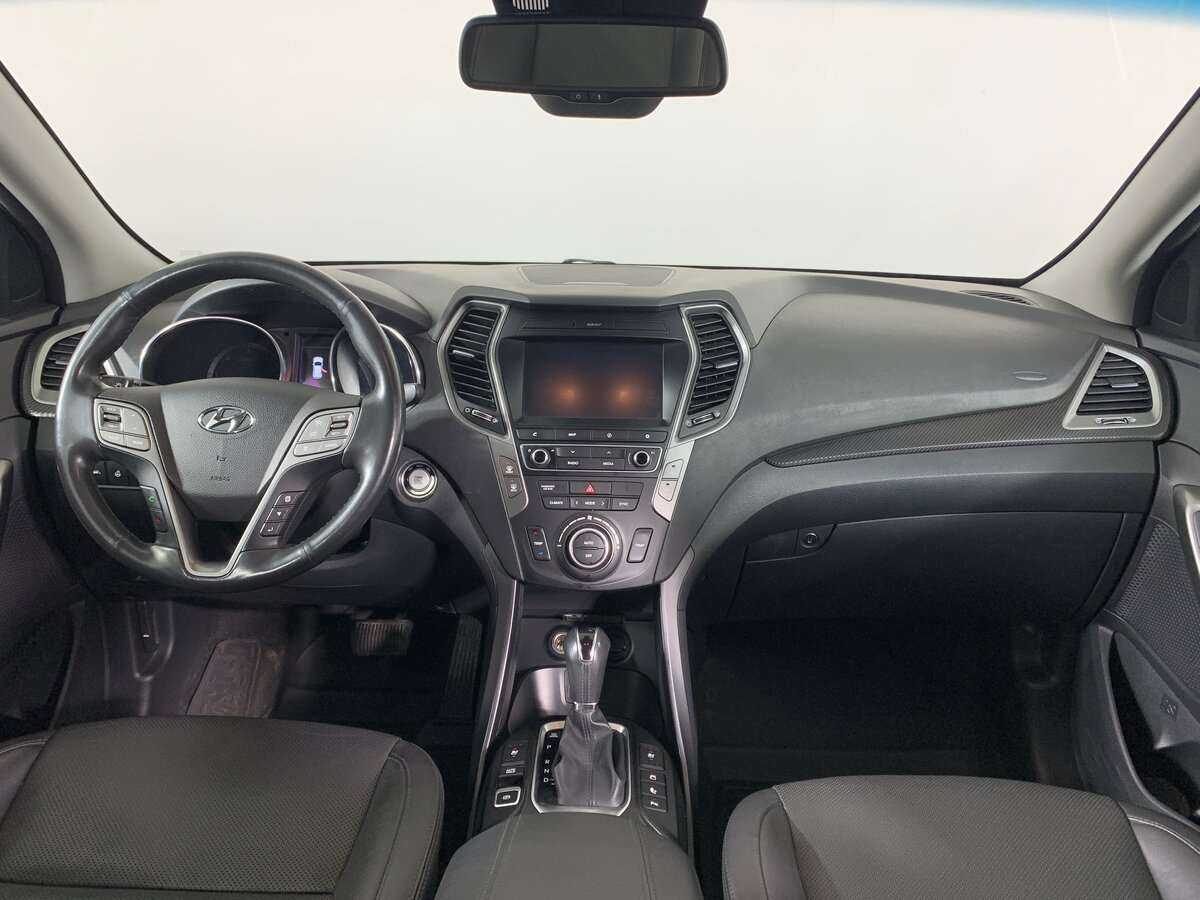 Hyundai Santa Fe 2017 года с пробегом. Фото: #9