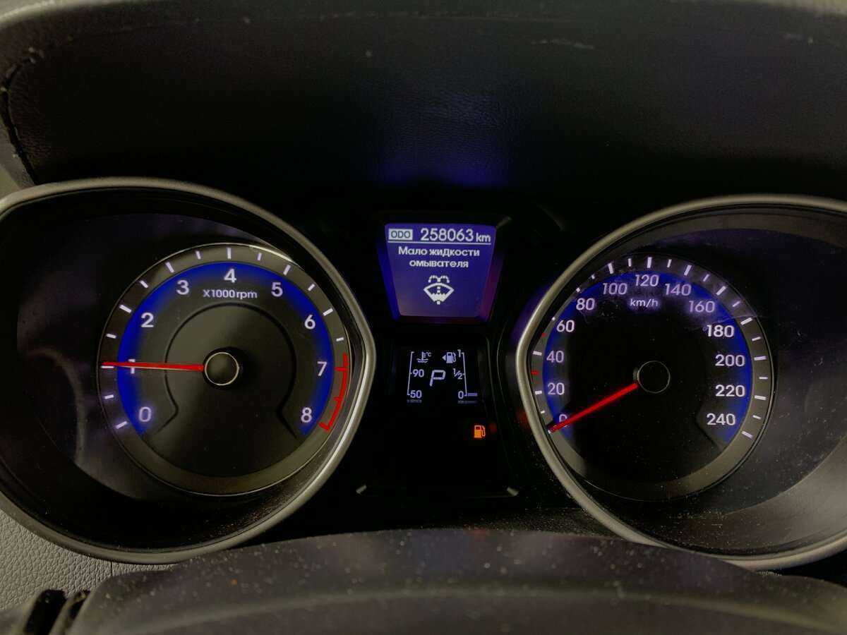 Б/У Хендай ай30 2012 года. Фото: #11