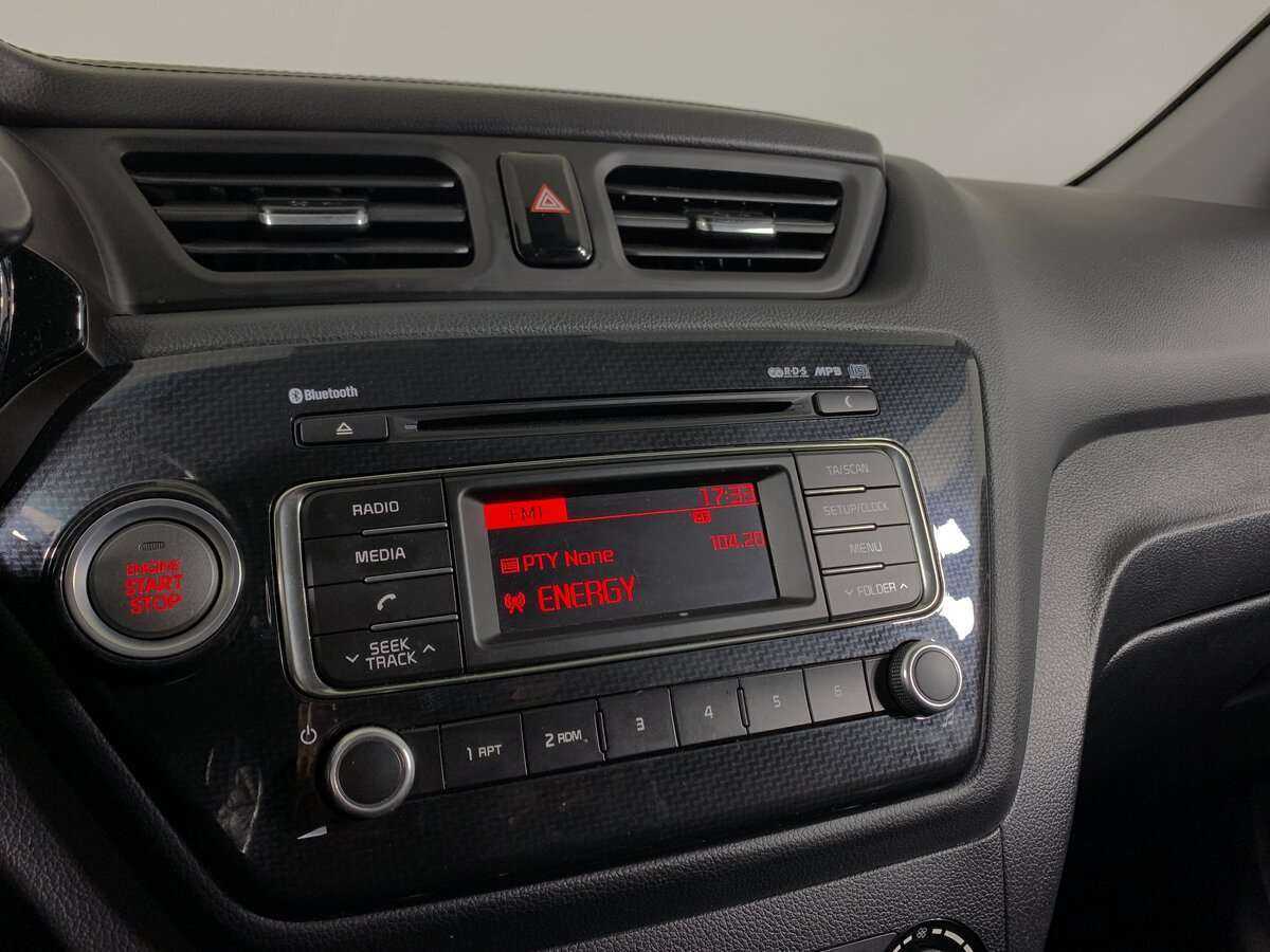 Б/У Киа Рио 2016 года. Фото: #12