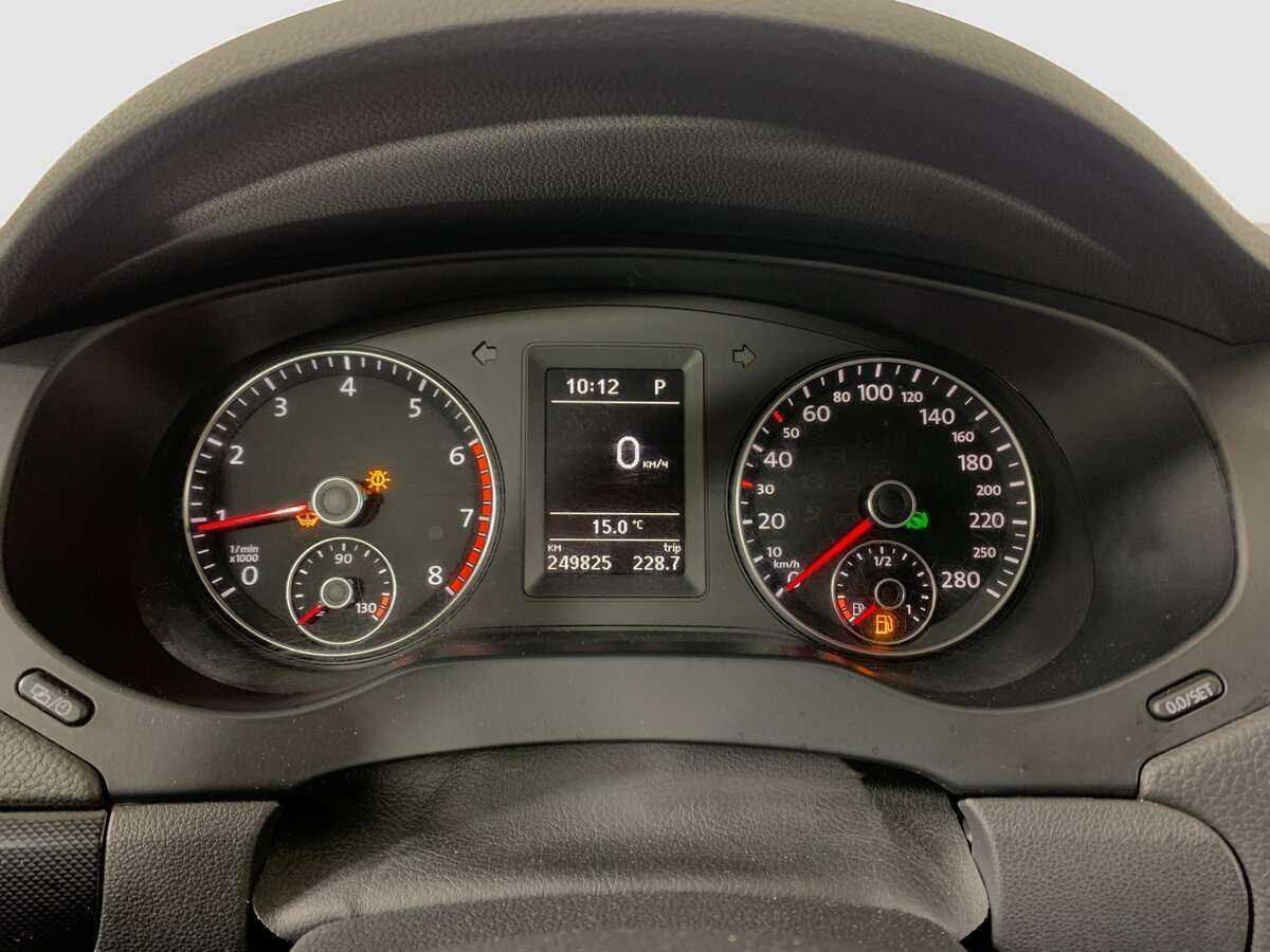 Б/У Фольксваген Джетта 2012 года. Фото: #11