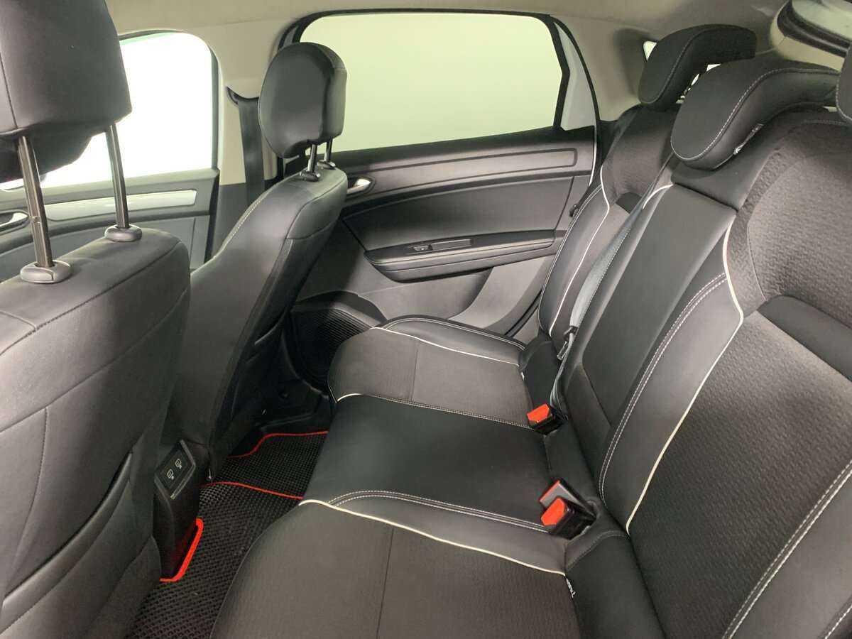 Б/У Рено Аркана 2021 года. Фото: #15