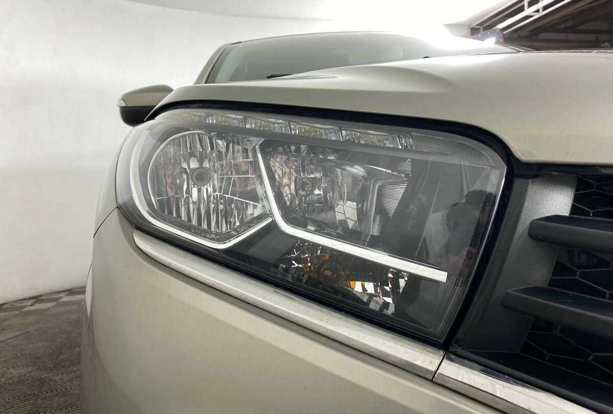 Б/У Лада (ВАЗ) ИКСРЭЙ 2017 года. Фото: #13