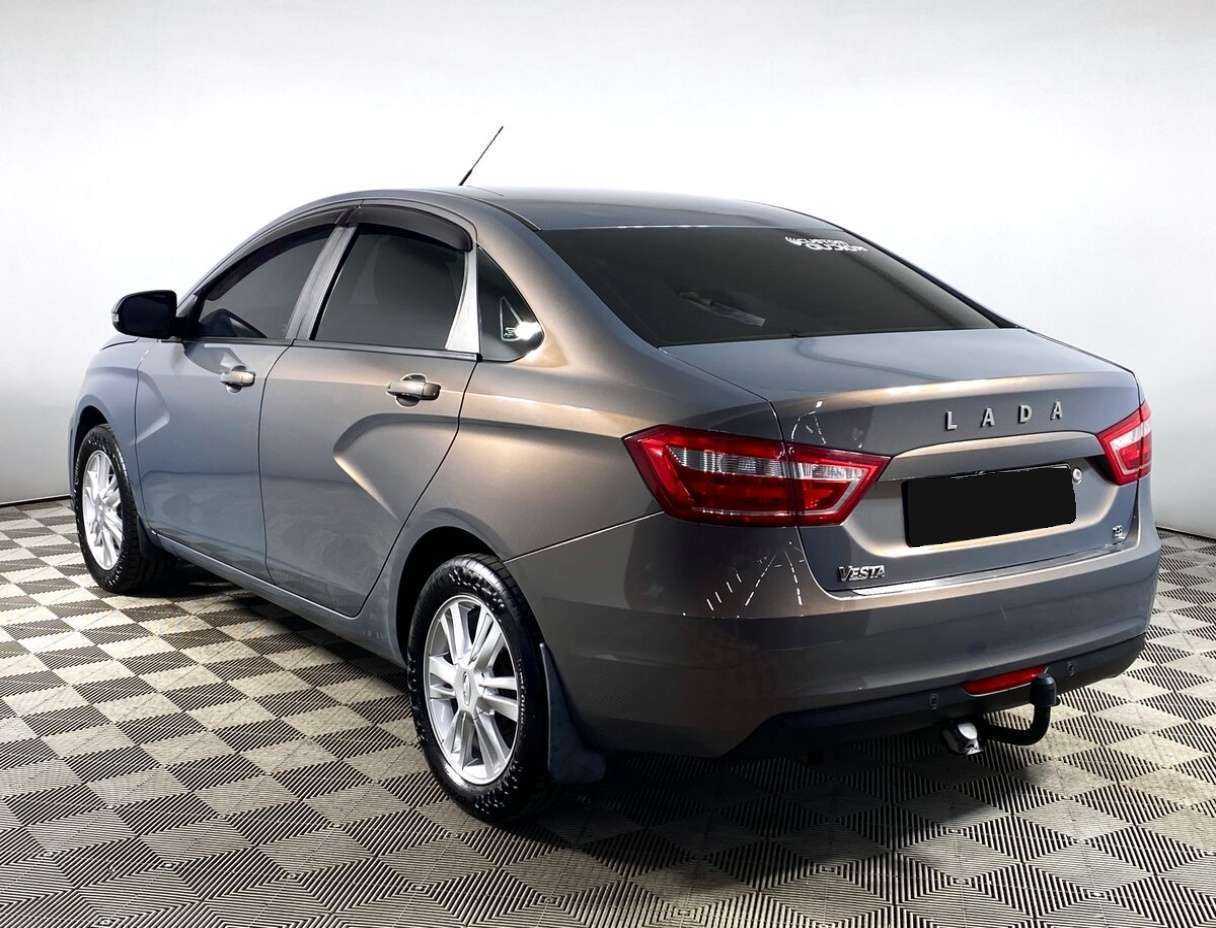 Б/У Лада (ВАЗ) Веста 2017 года. Фото: #6