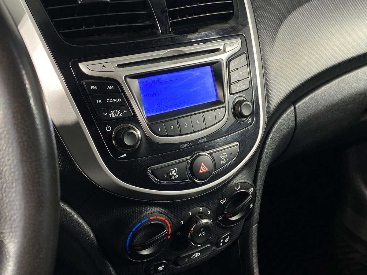 Б/У Хендай Солярис 2013 года. Фото: #14