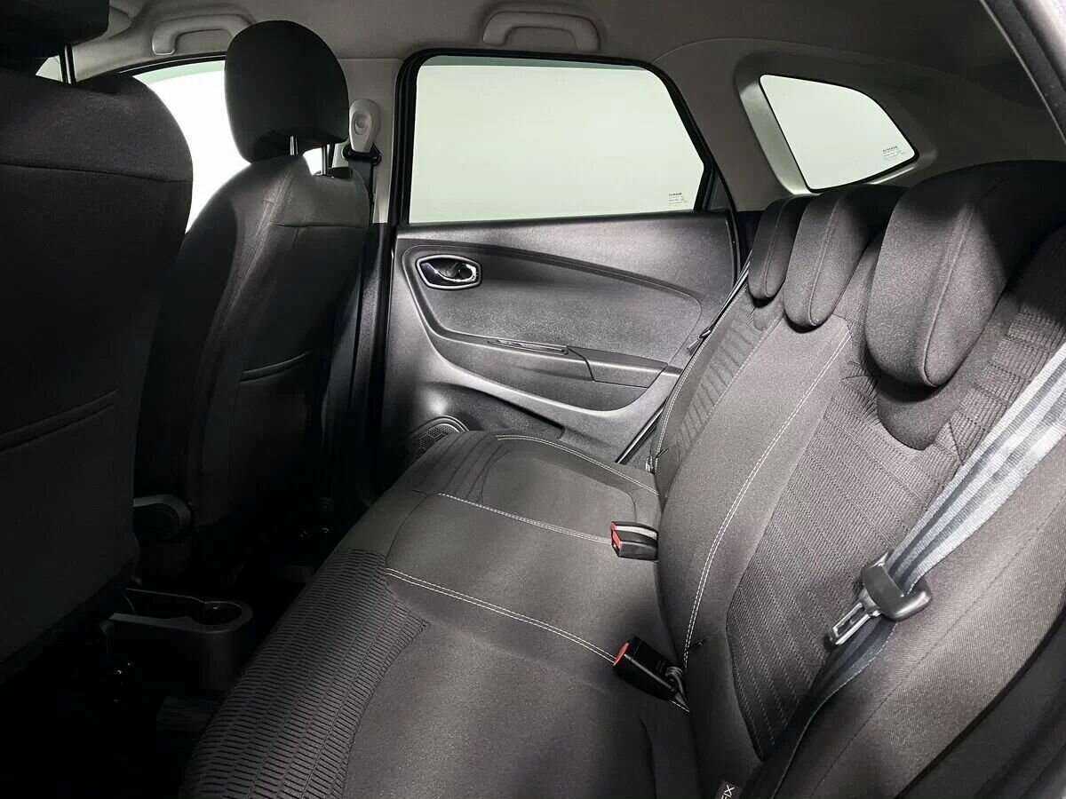 Б/У Рено Каптюр 2020 года. Фото: #9