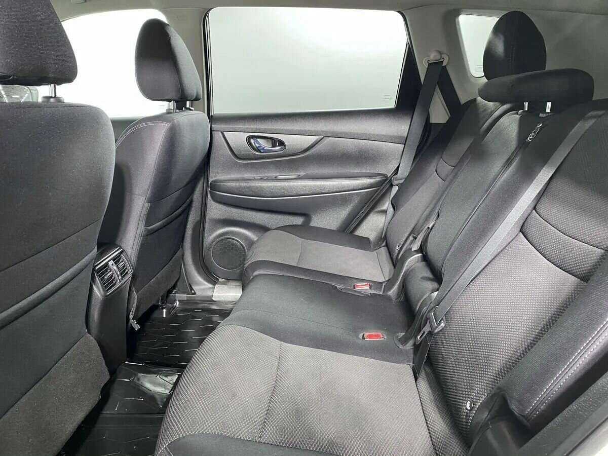 Б/У Ниссан Икс-Трейл 2018 года. Фото: #9