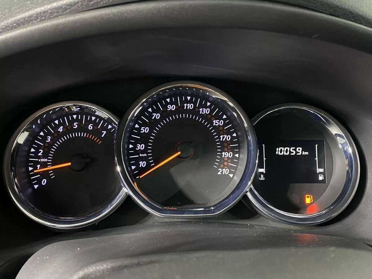 Б/У Рено Сандеро 2020 года. Фото: #12