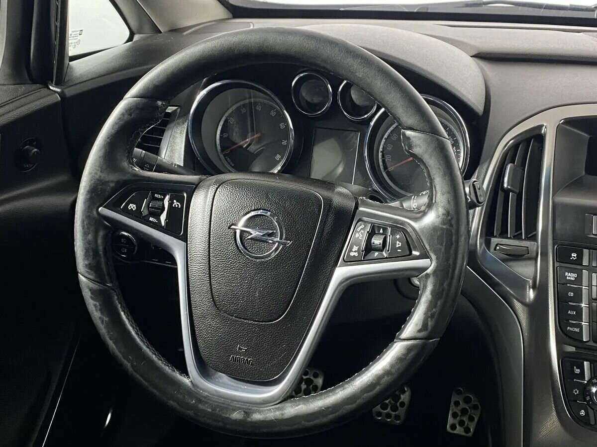 Б/У Опель Астра 2012 года. Фото: #10