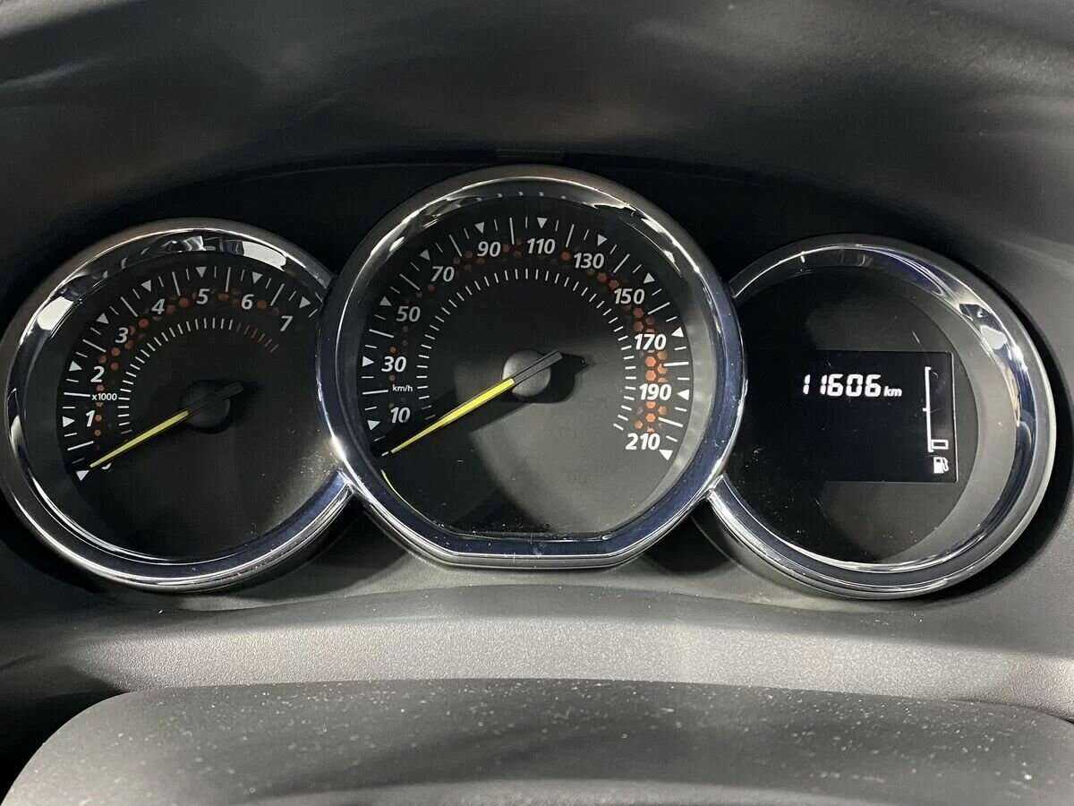 Б/У Рено Сандеро 2021 года. Фото: #16