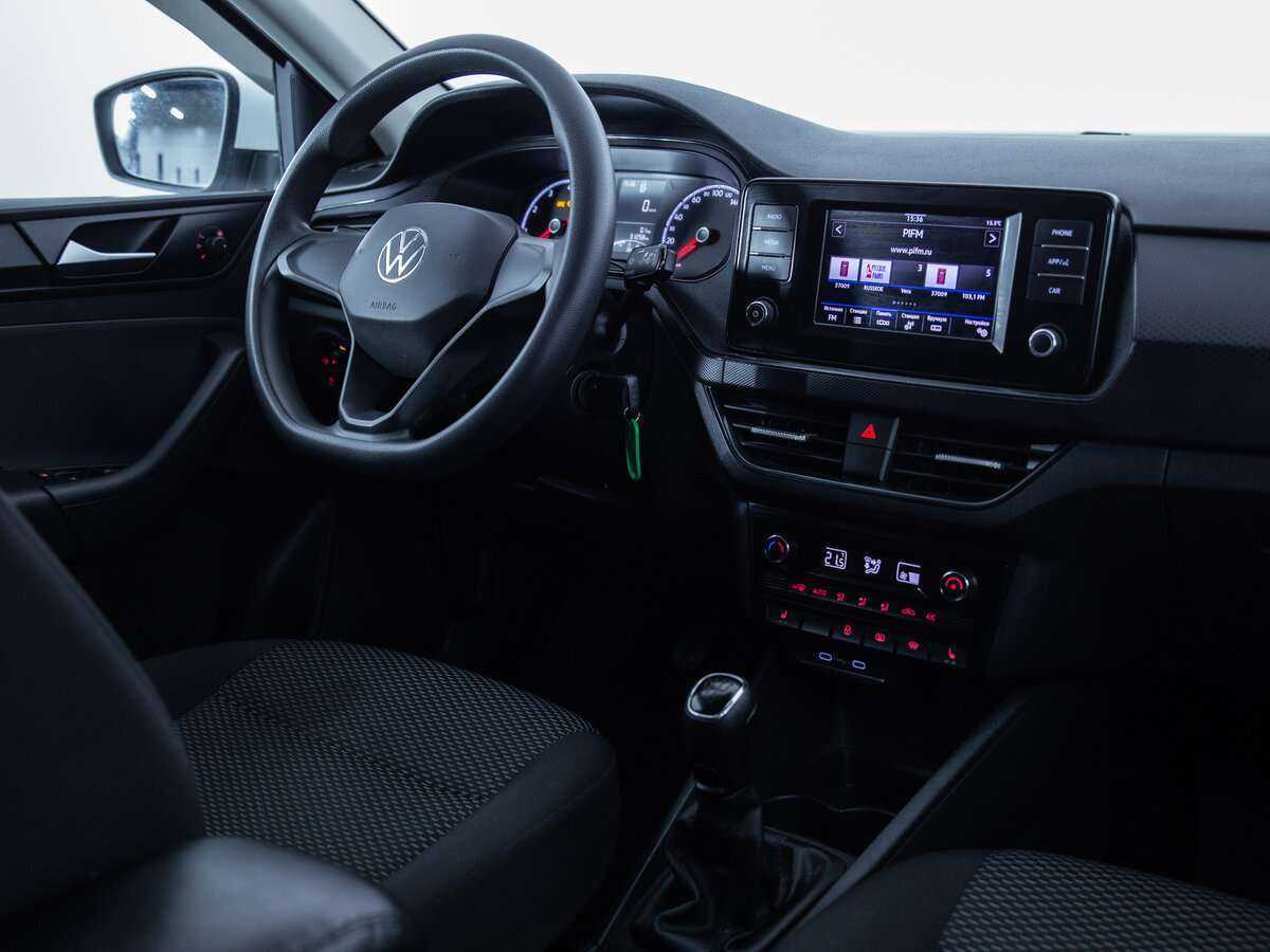 Б/У Фольксваген Поло 2020 года. Фото: #10