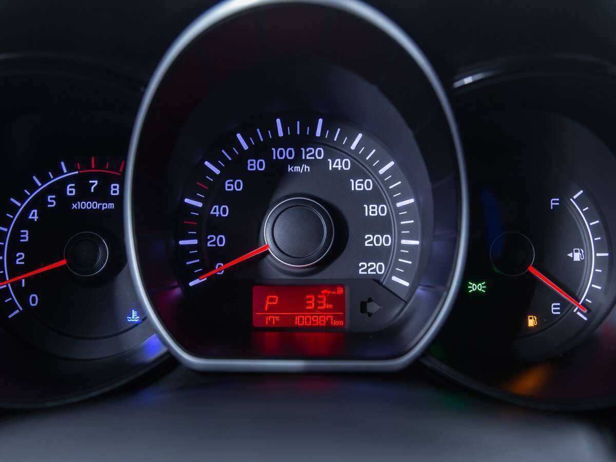 Б/У Киа Рио 2017 года. Фото: #10