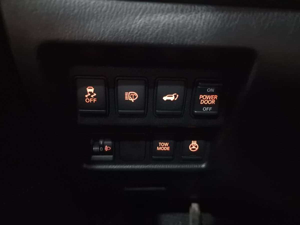 Б/У Ниссан Патфайндер 2014 года. Фото: #9