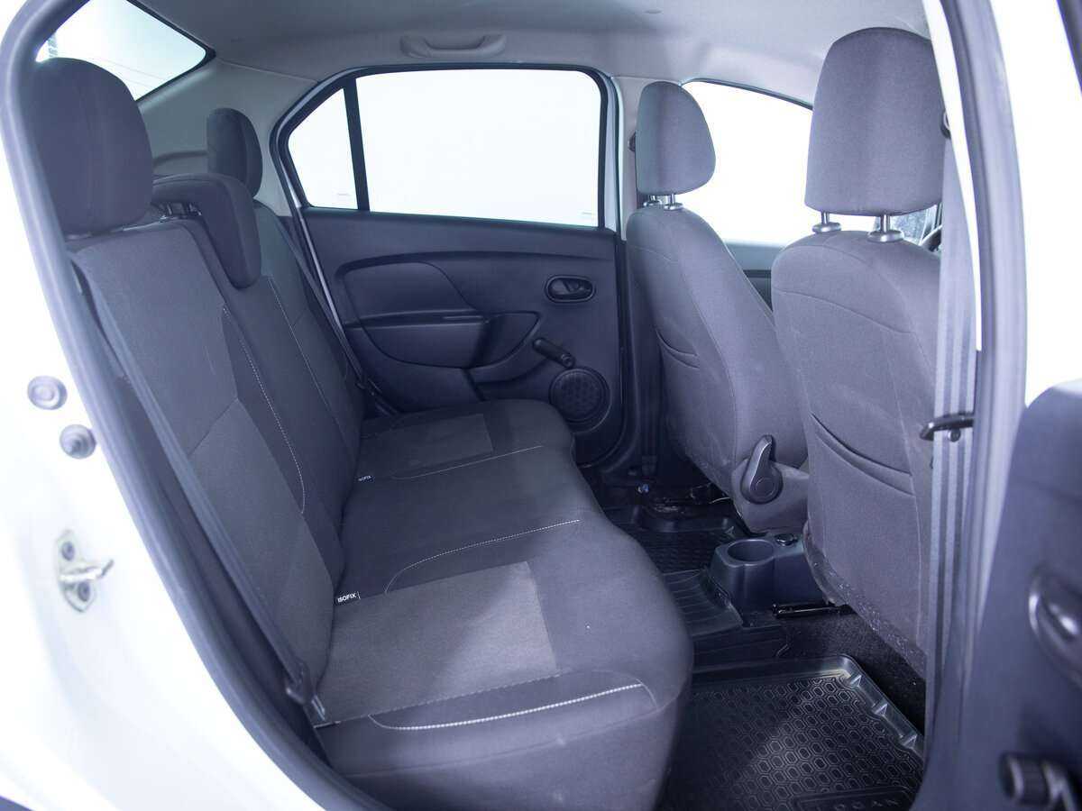 Б/У Рено Логан 2019 года. Фото: #9