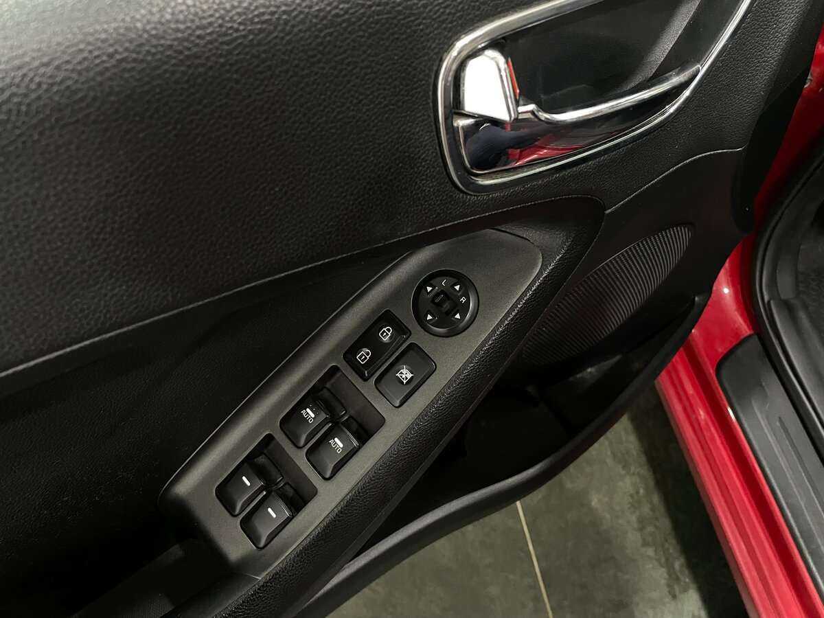 Б/У Киа Церато 2013 года. Фото: #6