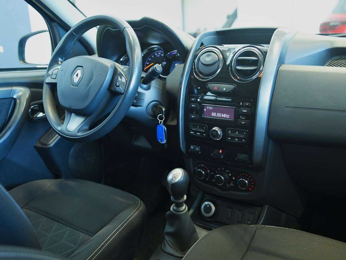 Б/У Рено Дастер 2016 года. Фото: #2