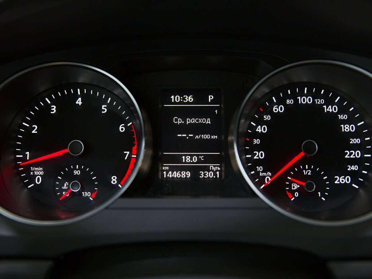 Б/У Фольксваген Джетта 2015 года. Фото: #8