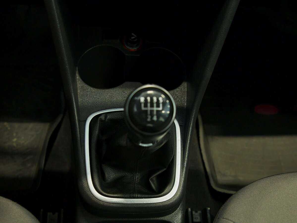 Б/У Фольксваген Поло 2016 года. Фото: #7