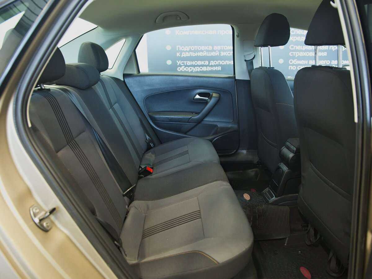 Б/У Фольксваген Поло 2016 года. Фото: #10