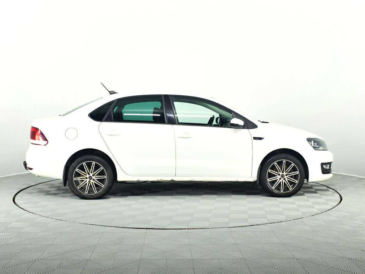 Б/У Фольксваген Поло 2018 года. Фото: #6