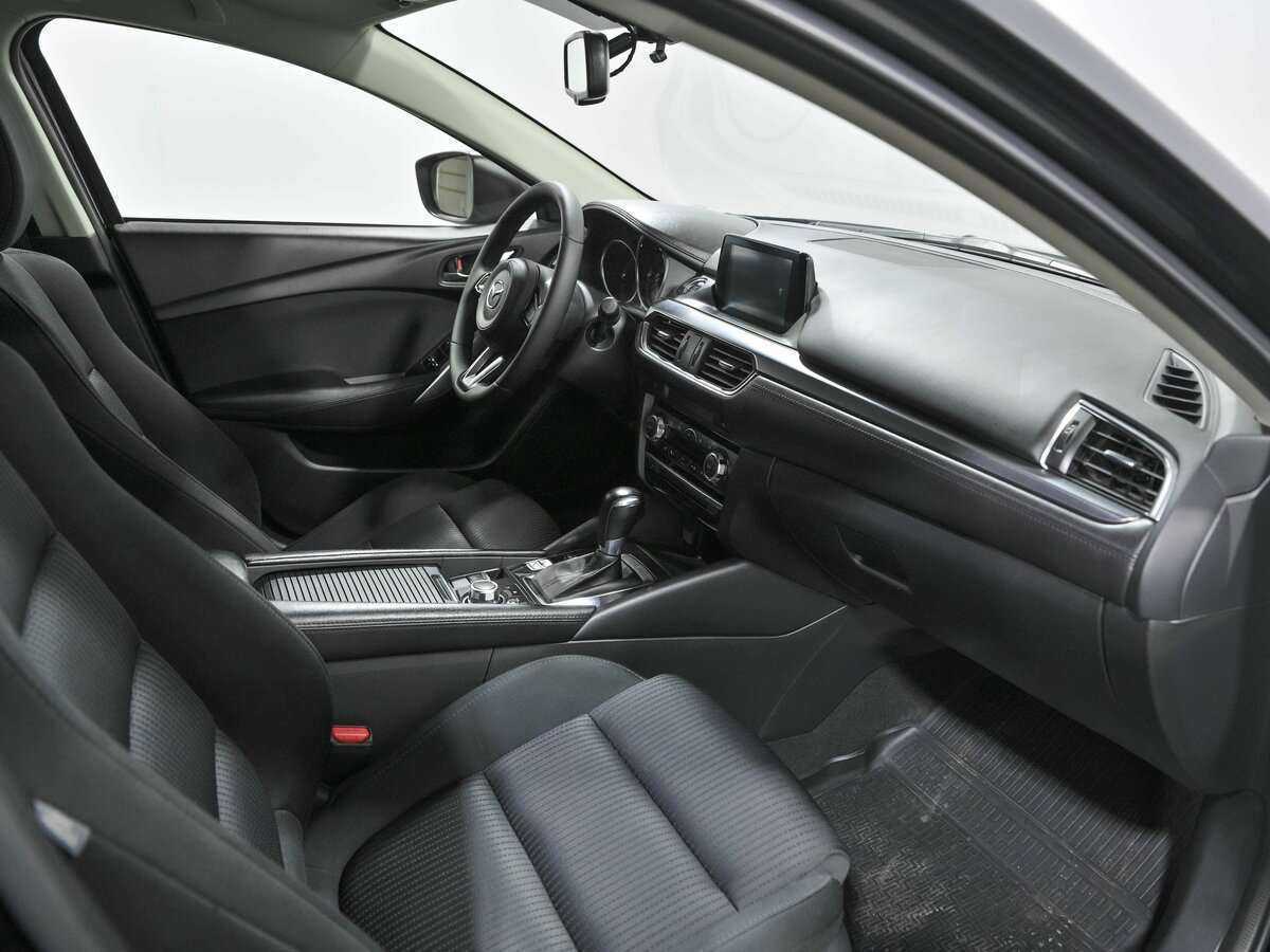 Б/У Мазда 6 2017 года. Фото: #6