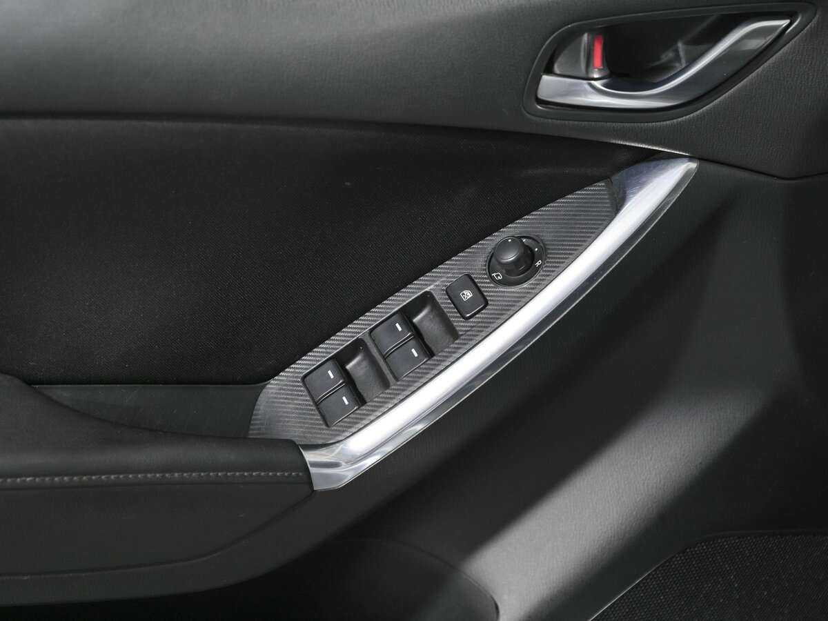 Б/У Мазда Ц-Икс-5 2016 года. Фото: #15