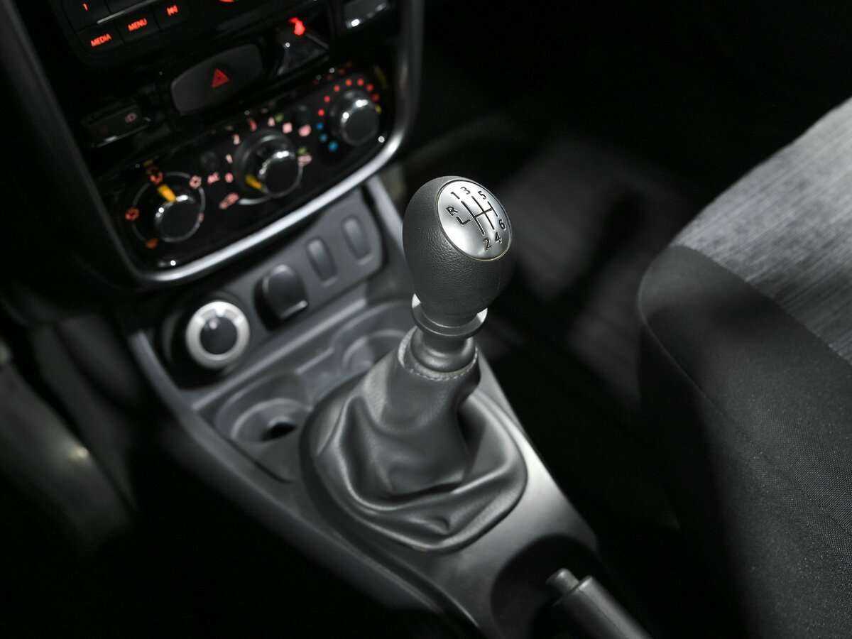 Б/У Рено Дастер 2014 года. Фото: #9