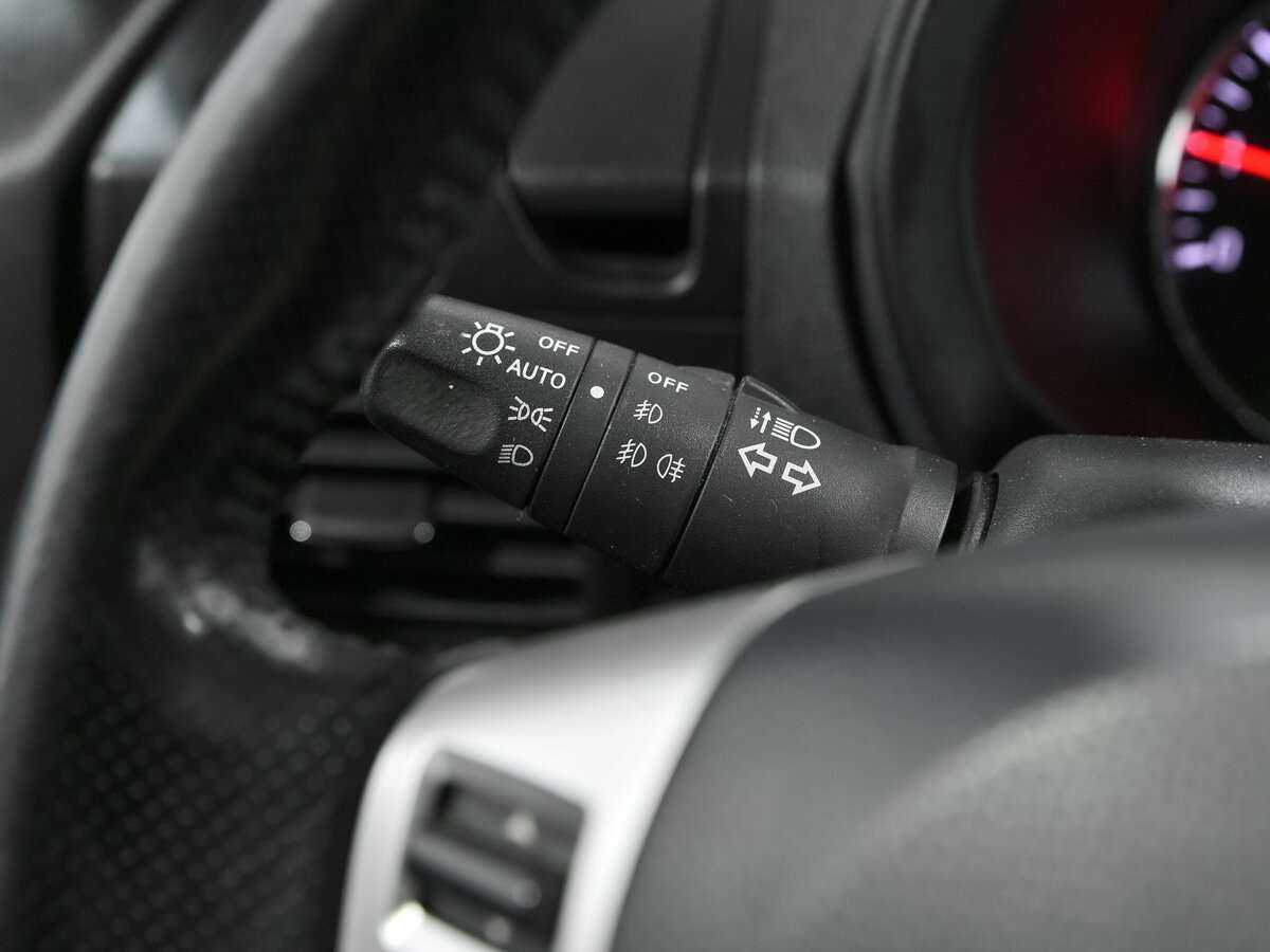 Б/У Ниссан Икс-Трейл 2014 года. Фото: #8