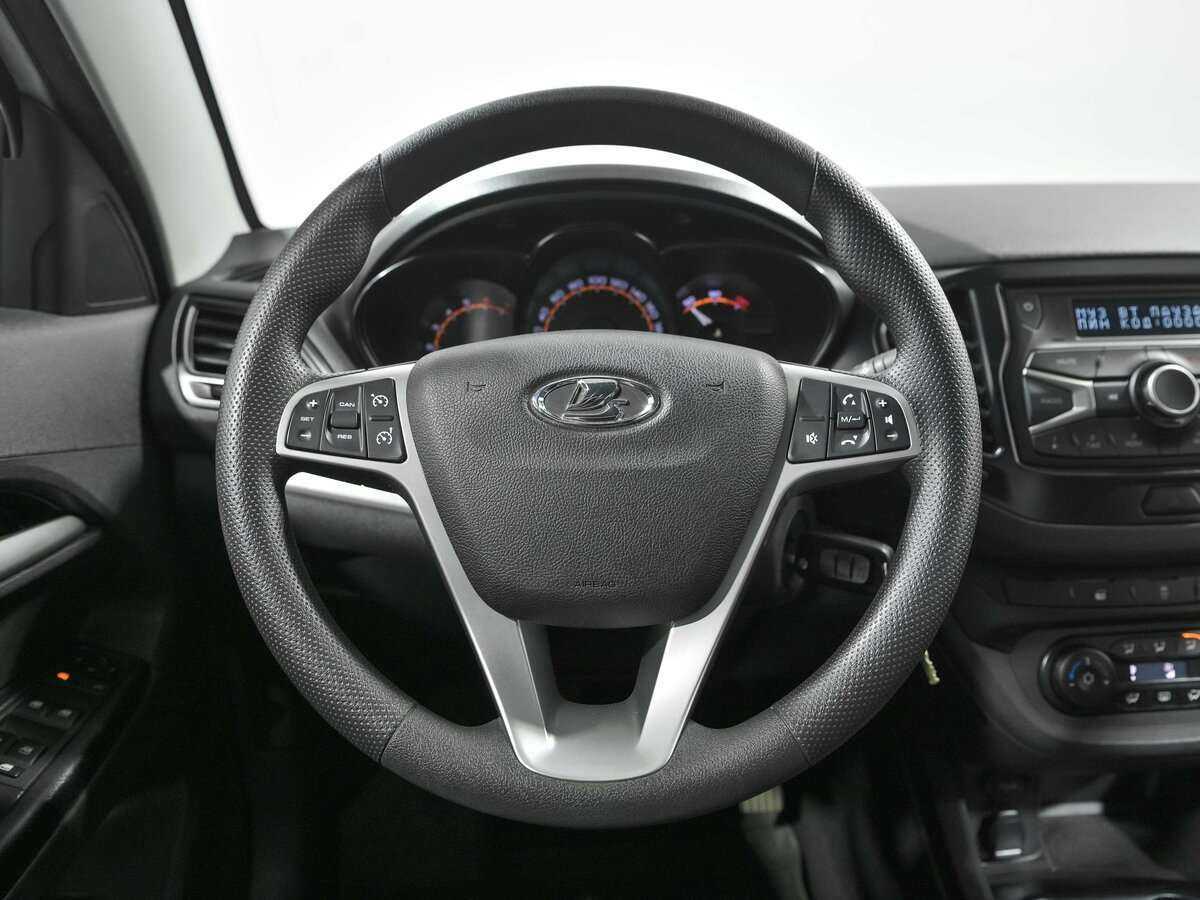 Б/У Лада (ВАЗ) Веста 2018 года. Фото: #8