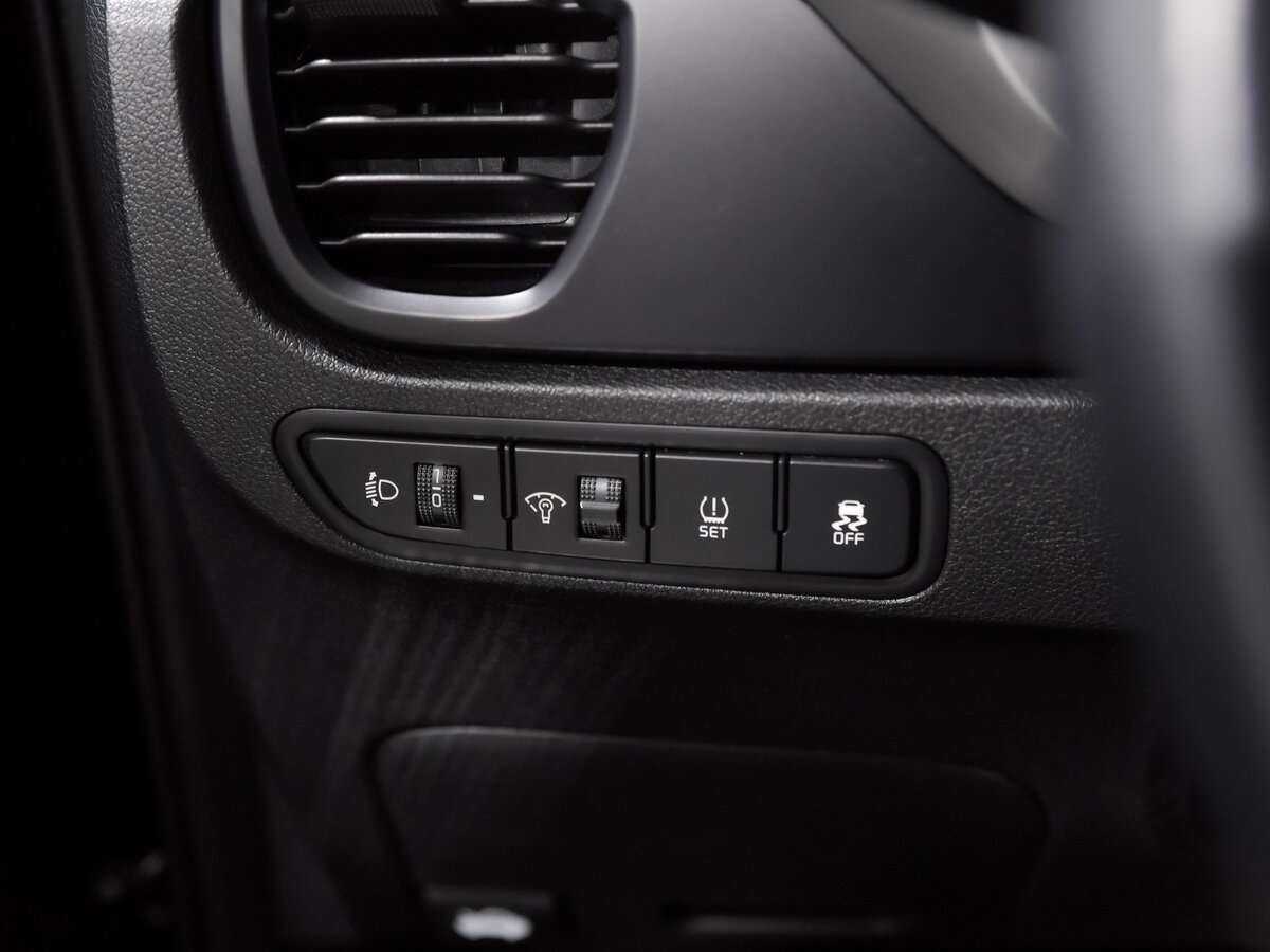 Б/У Киа Рио 2021 года. Фото: #12