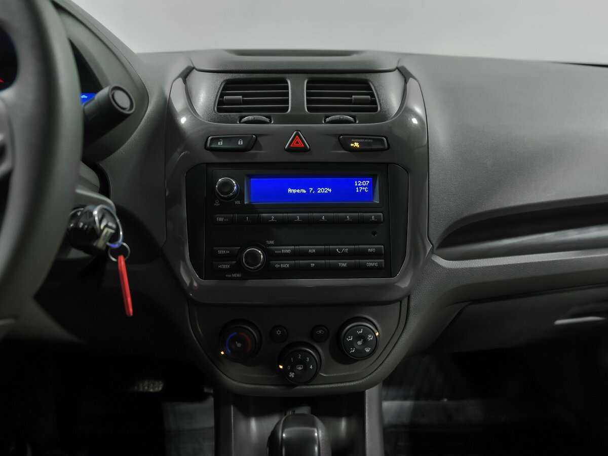 Б/У Шевроле Кобальт 2021 года. Фото: #8