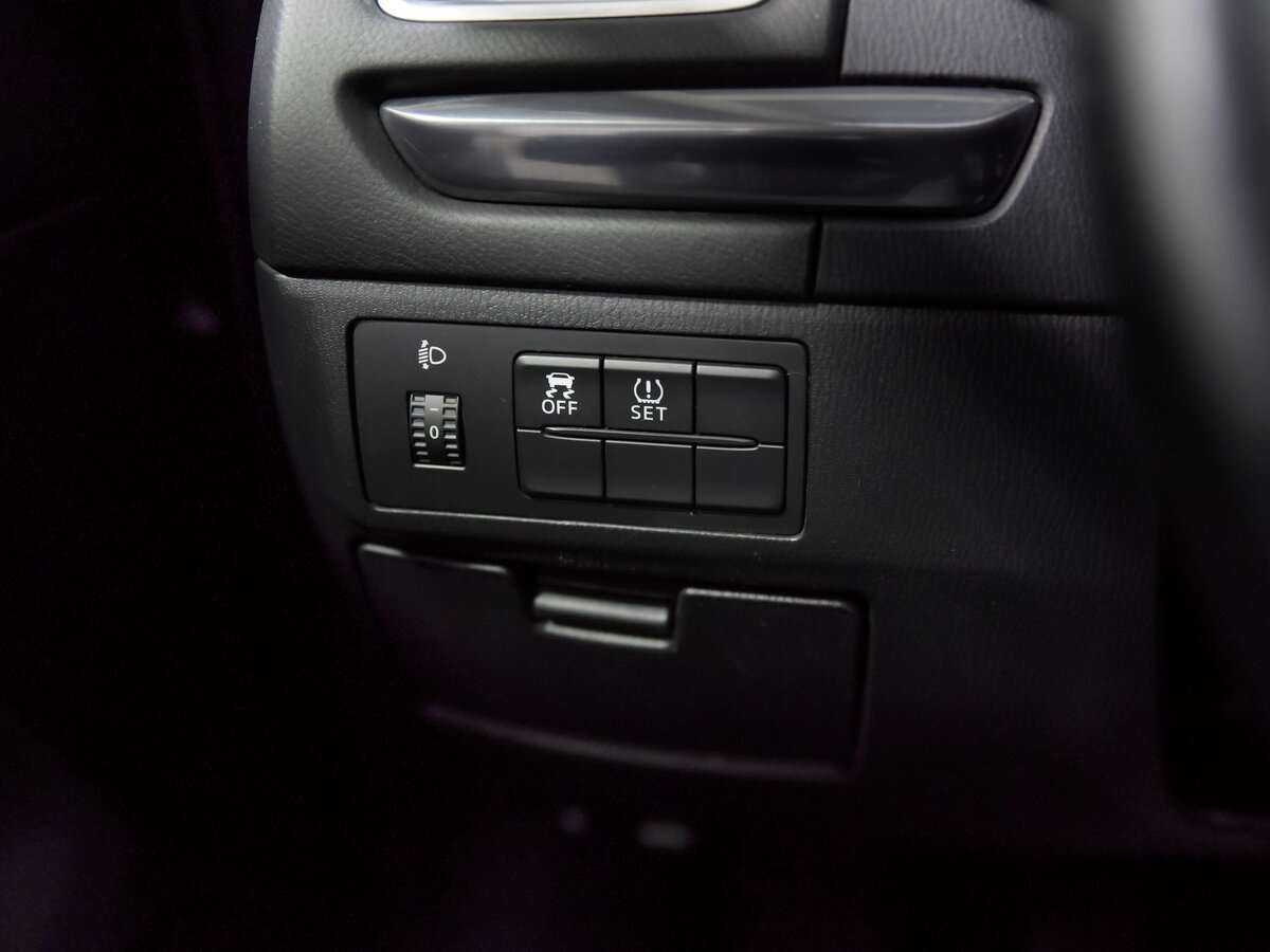 Б/У Мазда 6 2013 года. Фото: #9