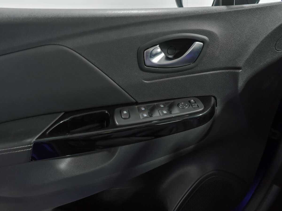 Б/У Рено Каптюр 2020 года. Фото: #14