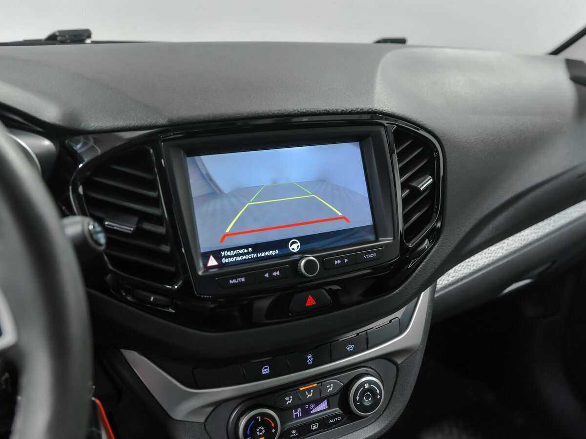 Б/У Лада (ВАЗ) Веста 2021 года. Фото: #11