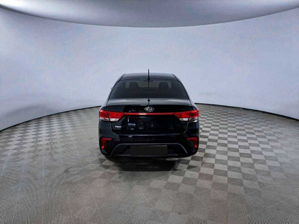 Б/У Киа Рио 2017 года. Фото: #5