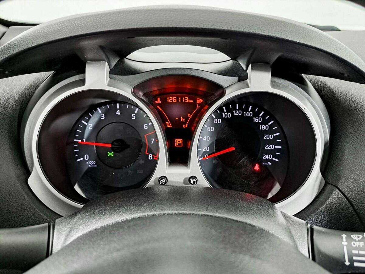 Б/У Ниссан Жук 2013 года. Фото: #10