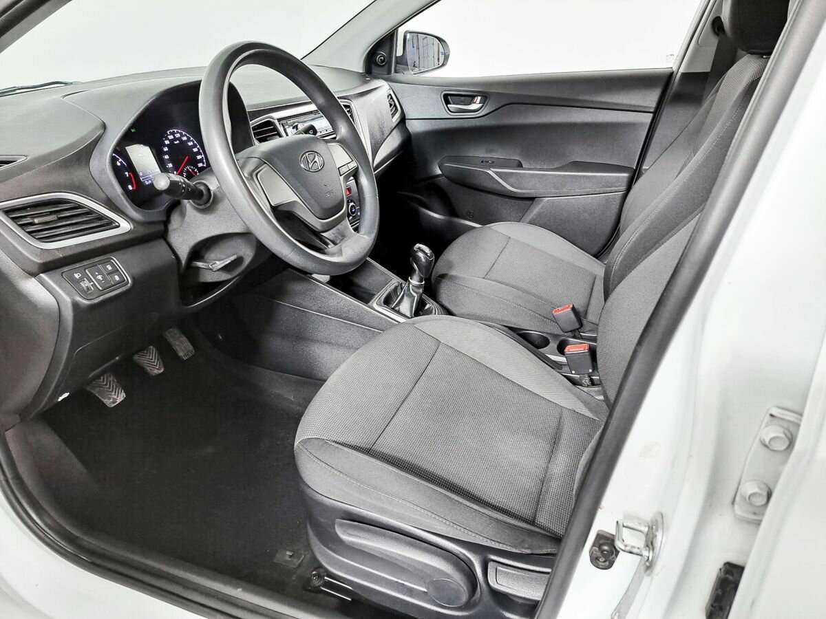 Б/У Хендай Солярис 2017 года. Фото: #13