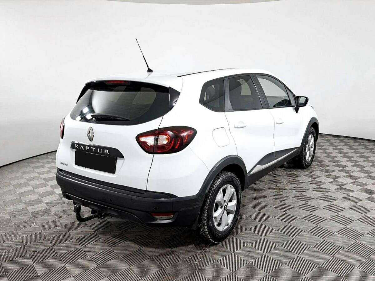 Б/У Рено Каптюр 2018 года. Фото: #4