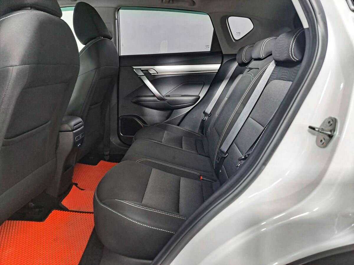 Б/У Джили Кулрэй 2021 года. Фото: #9