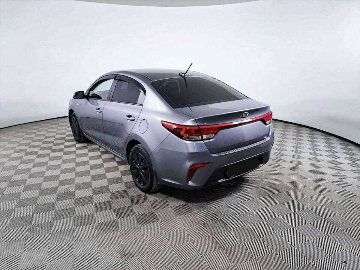 Б/У Киа Рио 2017 года. Фото: #6